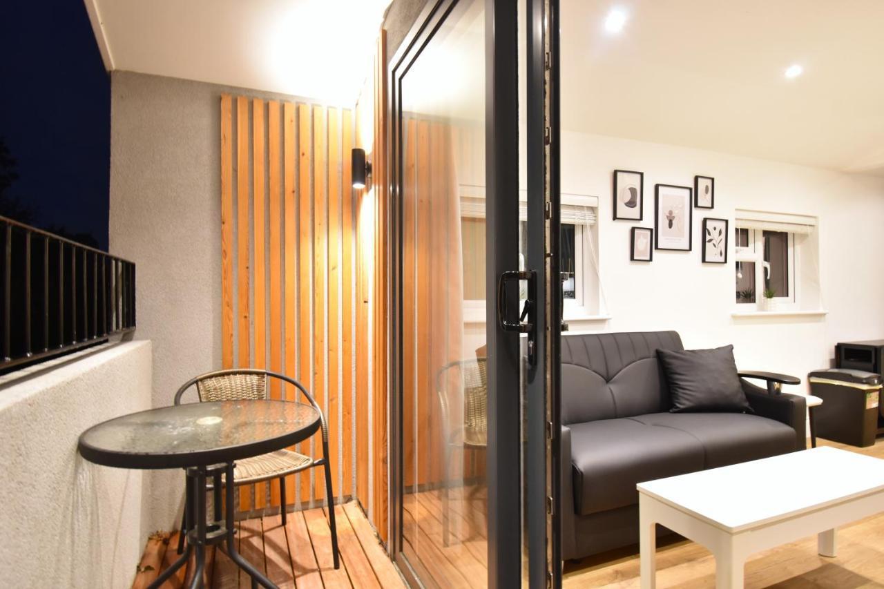 Stunning 3 Bed Apartment Лондон Экстерьер фото